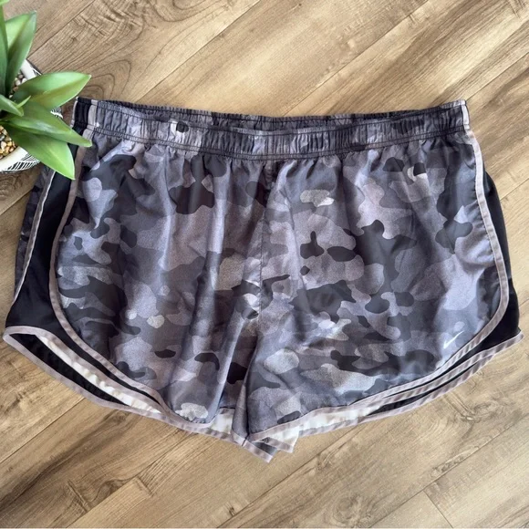 Nike tempo camo dri-fit athletic shorts size 3X - Picture 1 of 7
